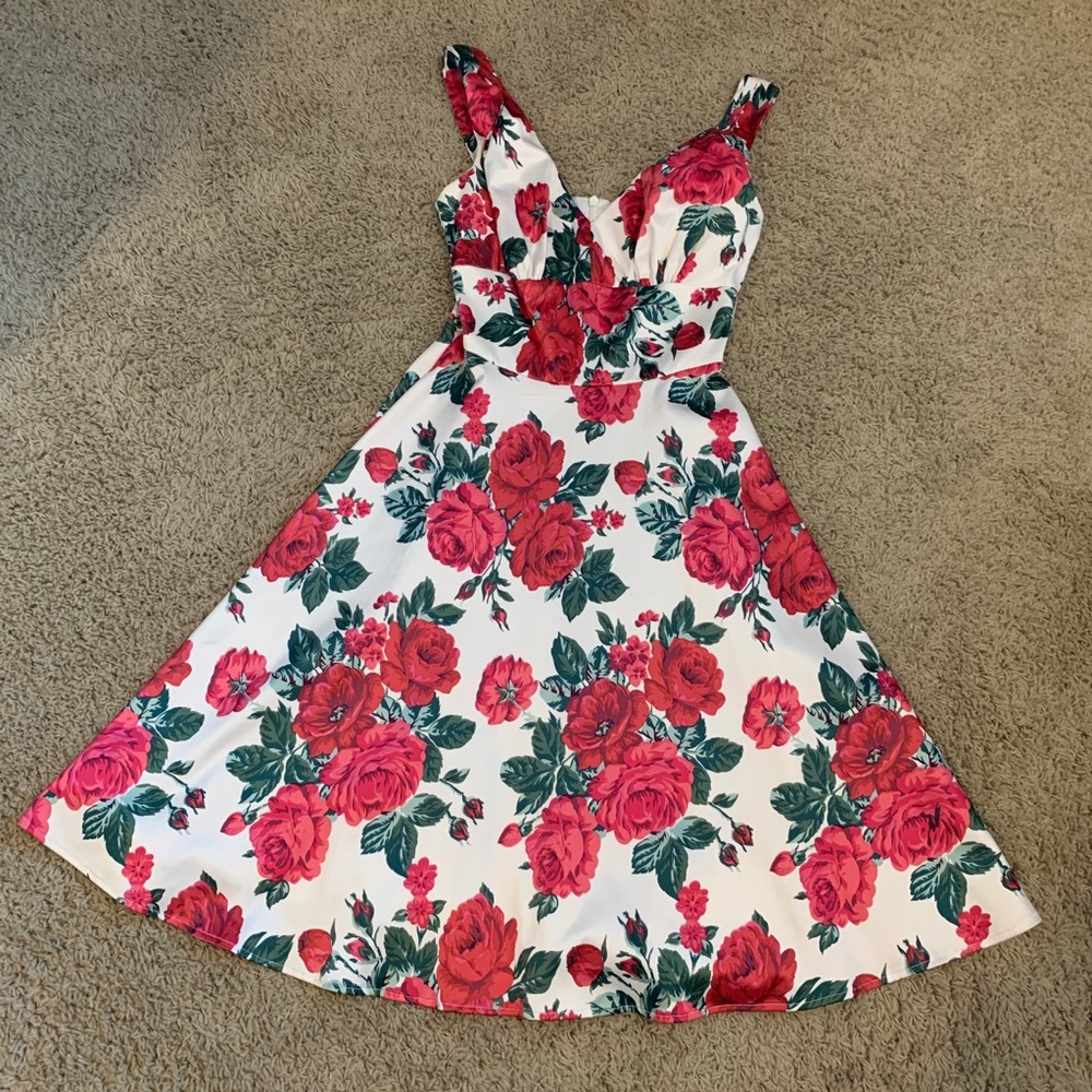 Tatyana Vintage Floral Dress - XS